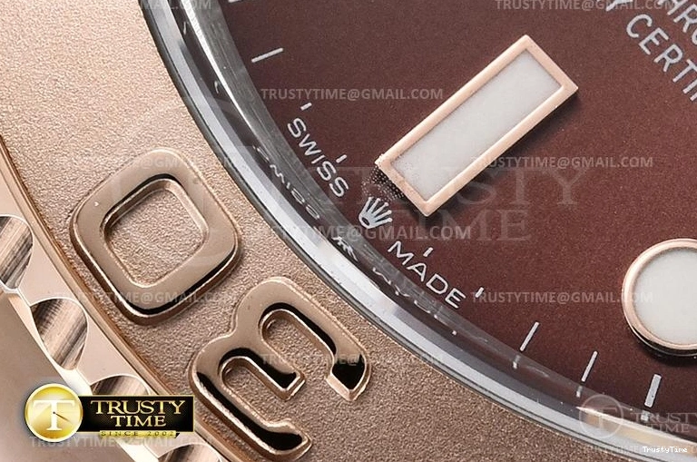 0228 ROLYM174B – YachtMaster FreshLook 1075